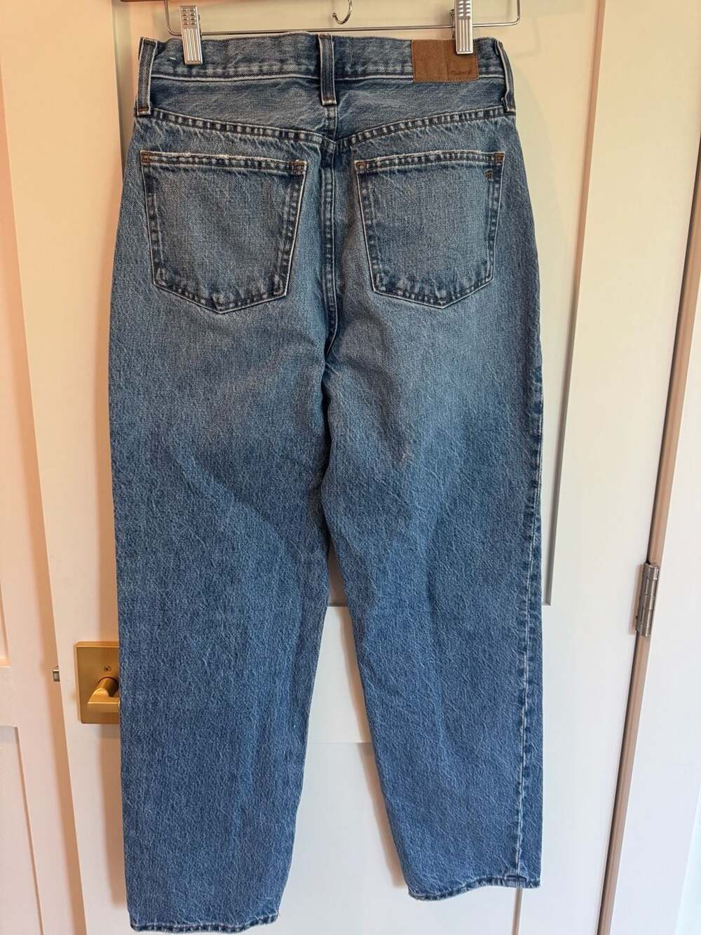 Madewell The Perfect Vintage Straight Jean in Becker Wash: Button-Front Edition - Picture 3 of 5